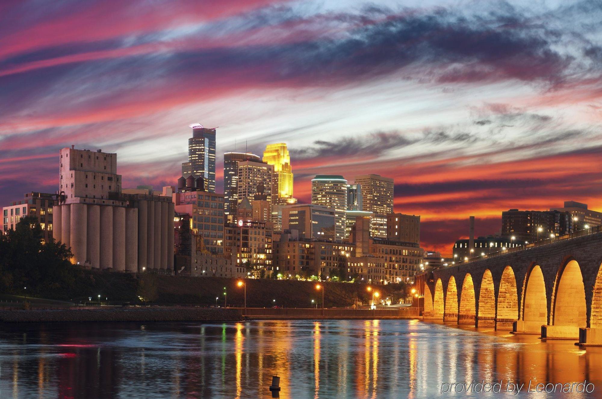 Courtyard Minneapolis St. Paul/Роузвил Екстериор снимка