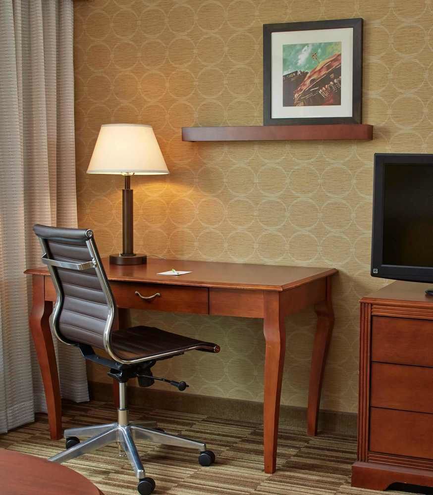 Courtyard Minneapolis St. Paul/Роузвил Екстериор снимка